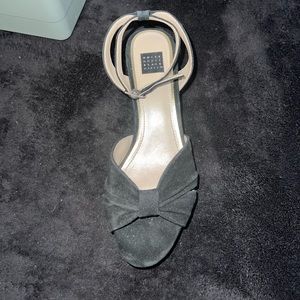 White house black market, size 7.5, black velvet